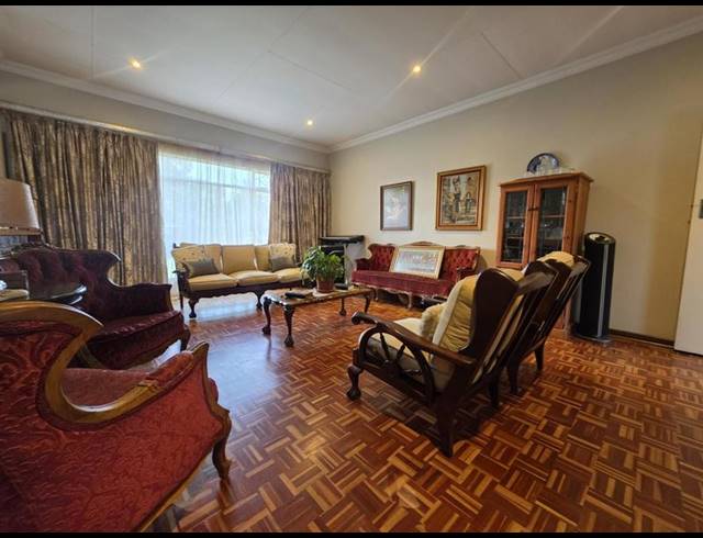 4 BEDROOM HOUSE FOR SALE IN BRACKENHURST